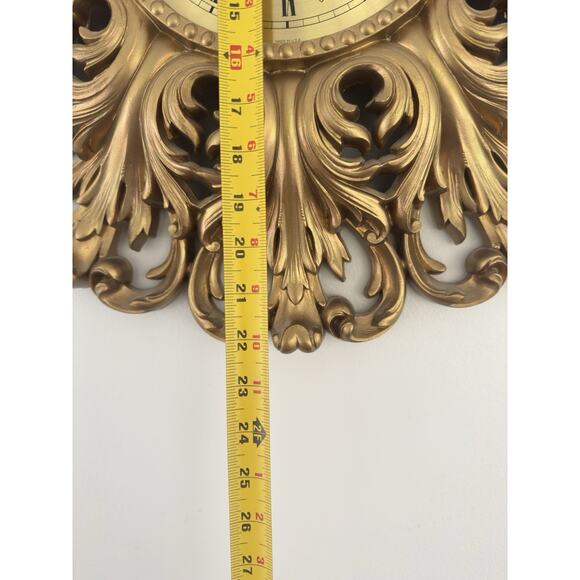 Vintage Large Ornate Mid-Century Syroco Quartz Wall Clock – 22” Diameter - Picture 7 of 11